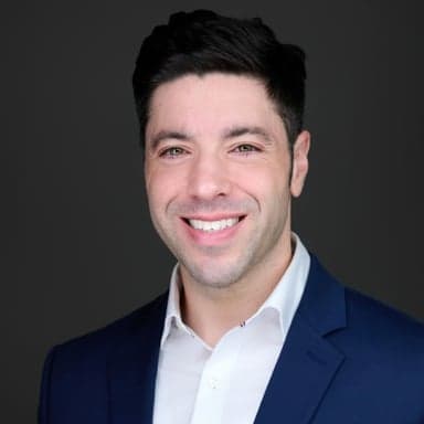 Christopher Jones, CTO - Engineering leader with extensive technical strategy experience